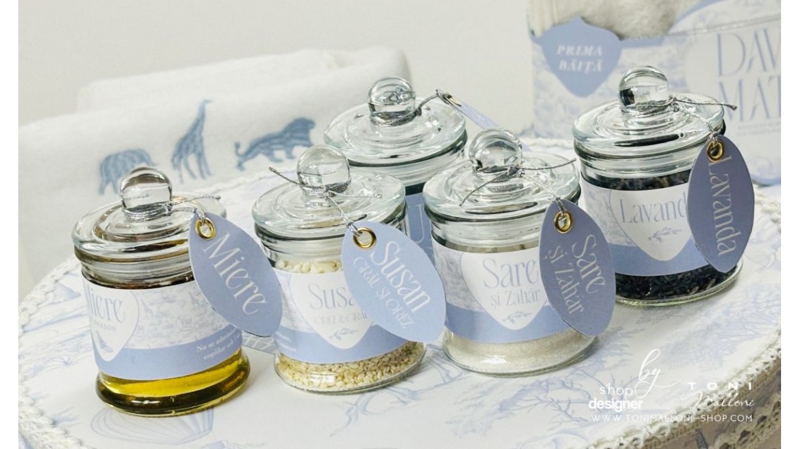 Set prima băiță după botez Safari Blue Jungle Ritualul blând al apei pentru băieți 25